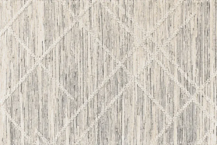 Ivory Threads Washable Rug - Image 1